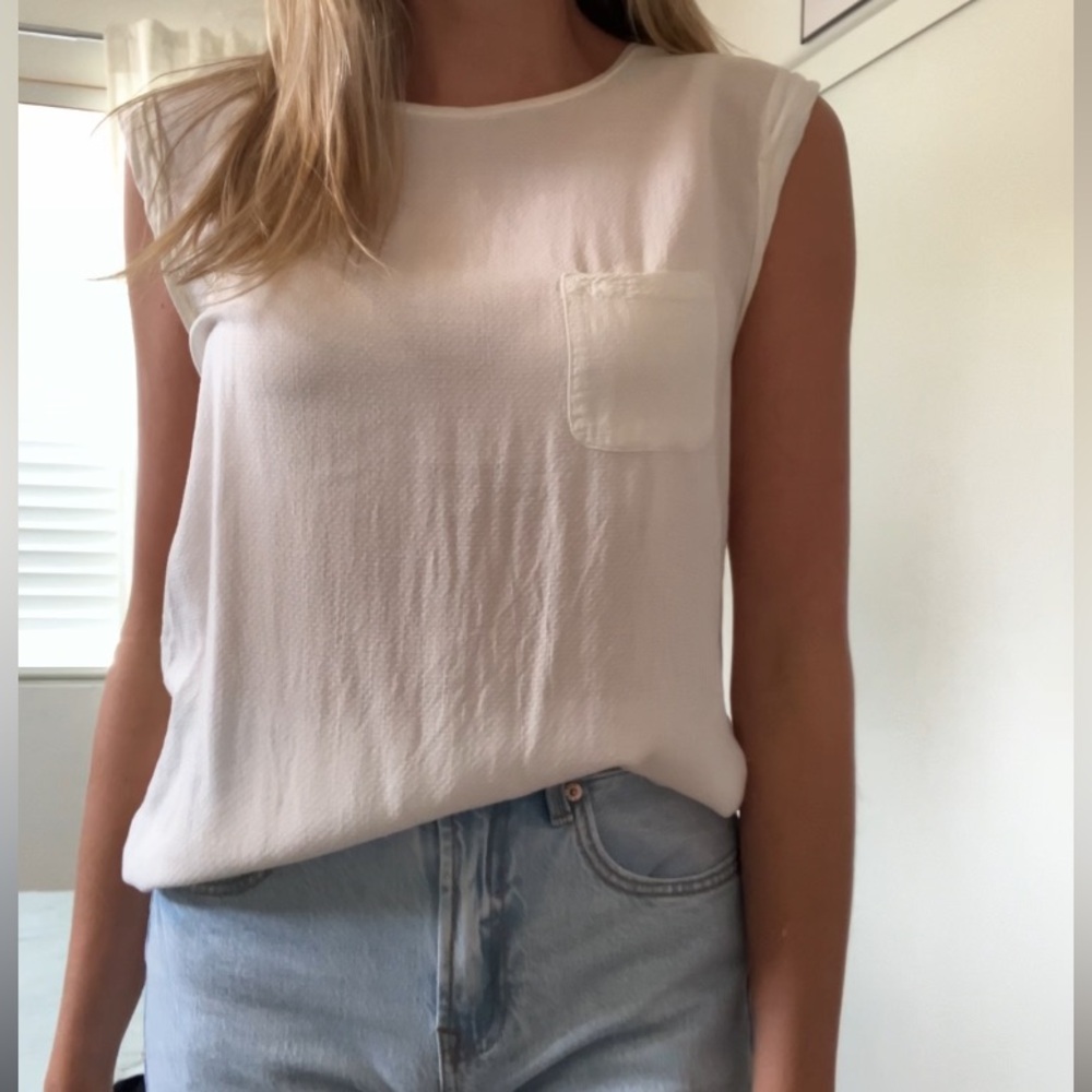 Mango Cream Sleeveless Tank Top